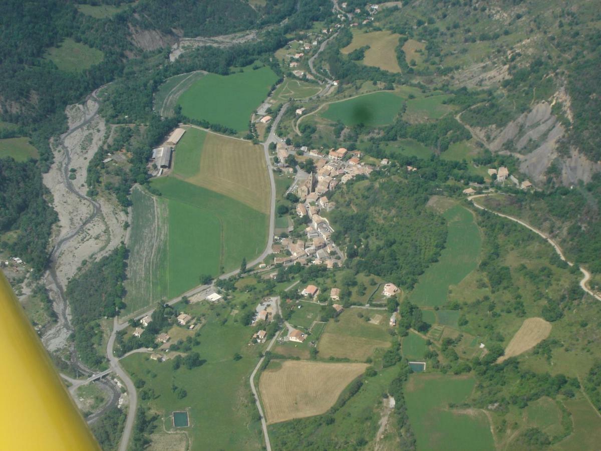 Vila Comme Chez Vous Bayons Exteriér fotografie