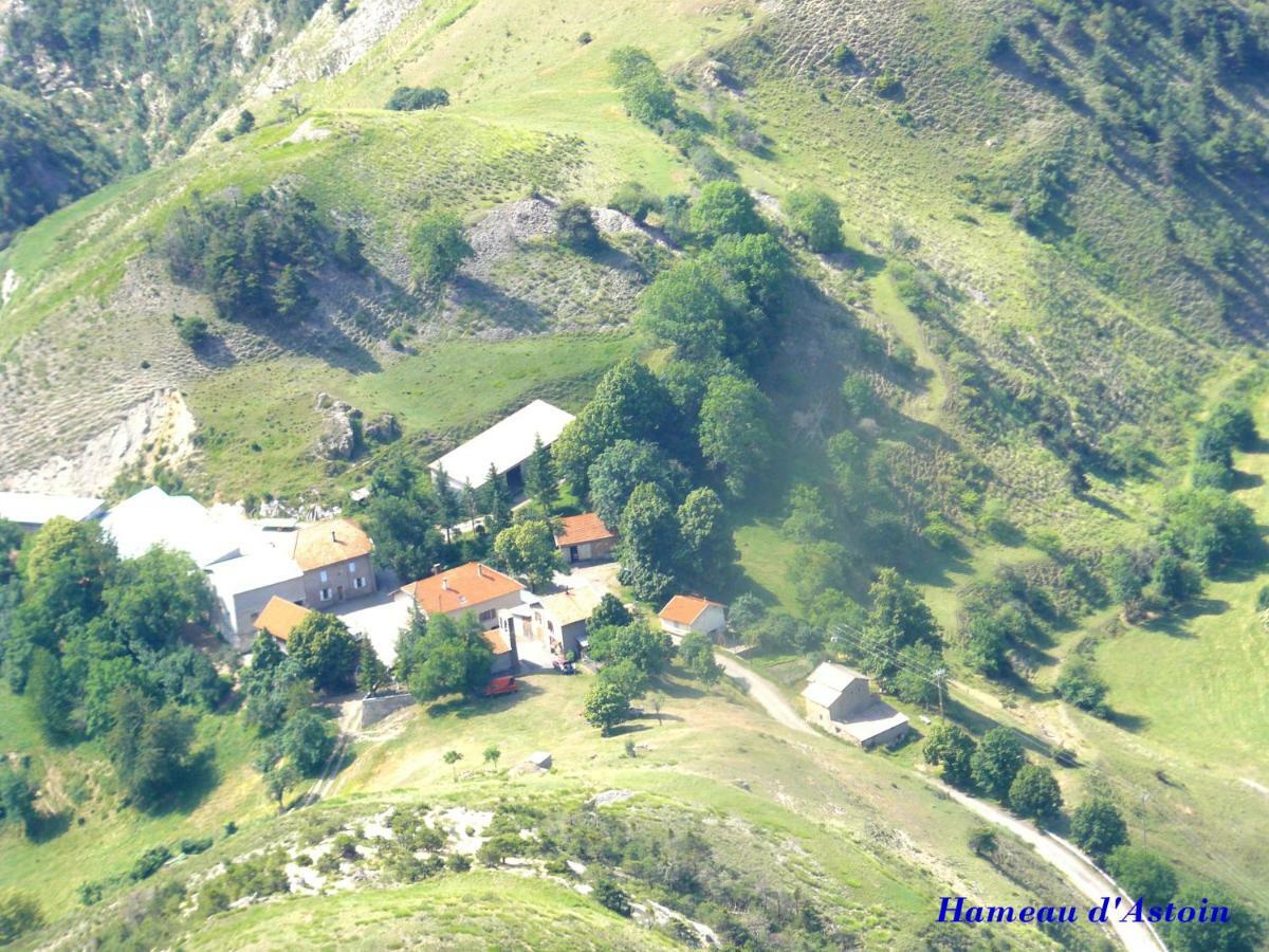 Vila Comme Chez Vous Bayons Exteriér fotografie